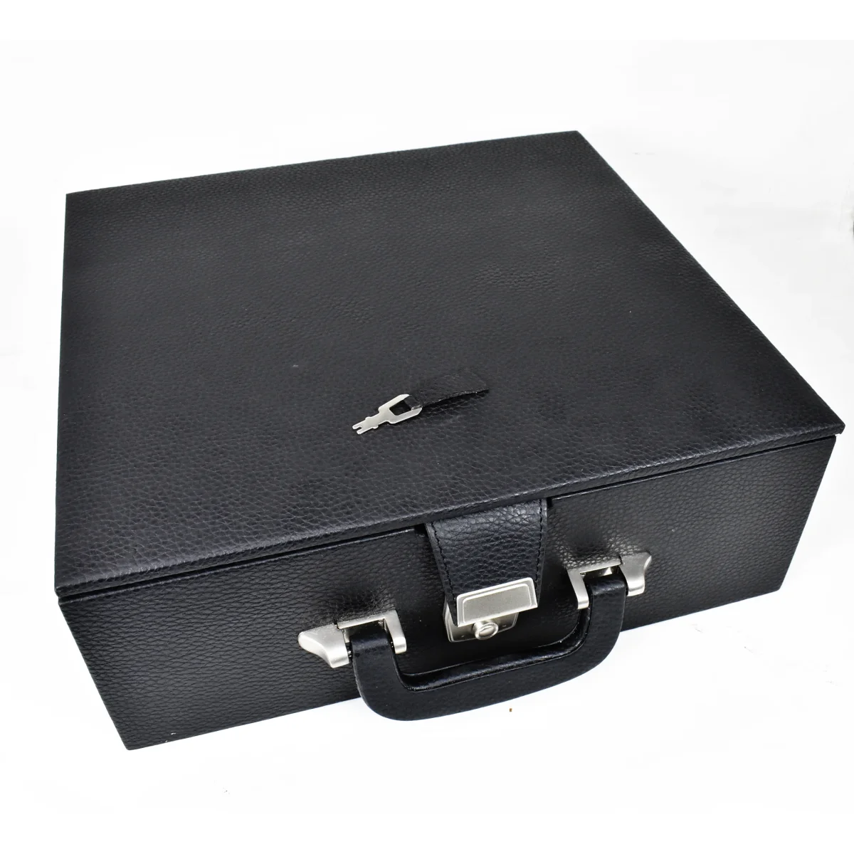 Leatherette Coffer Storage Box for Chess Pieces - 3.5" to 4.1" chessmen - with tray – Image 4